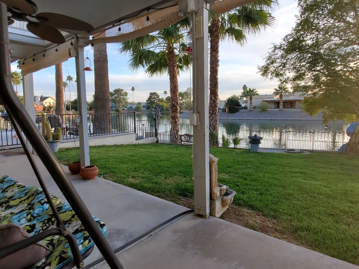 waterfront house,Top lake rentals in Mesa,Lakefront rental in mesa